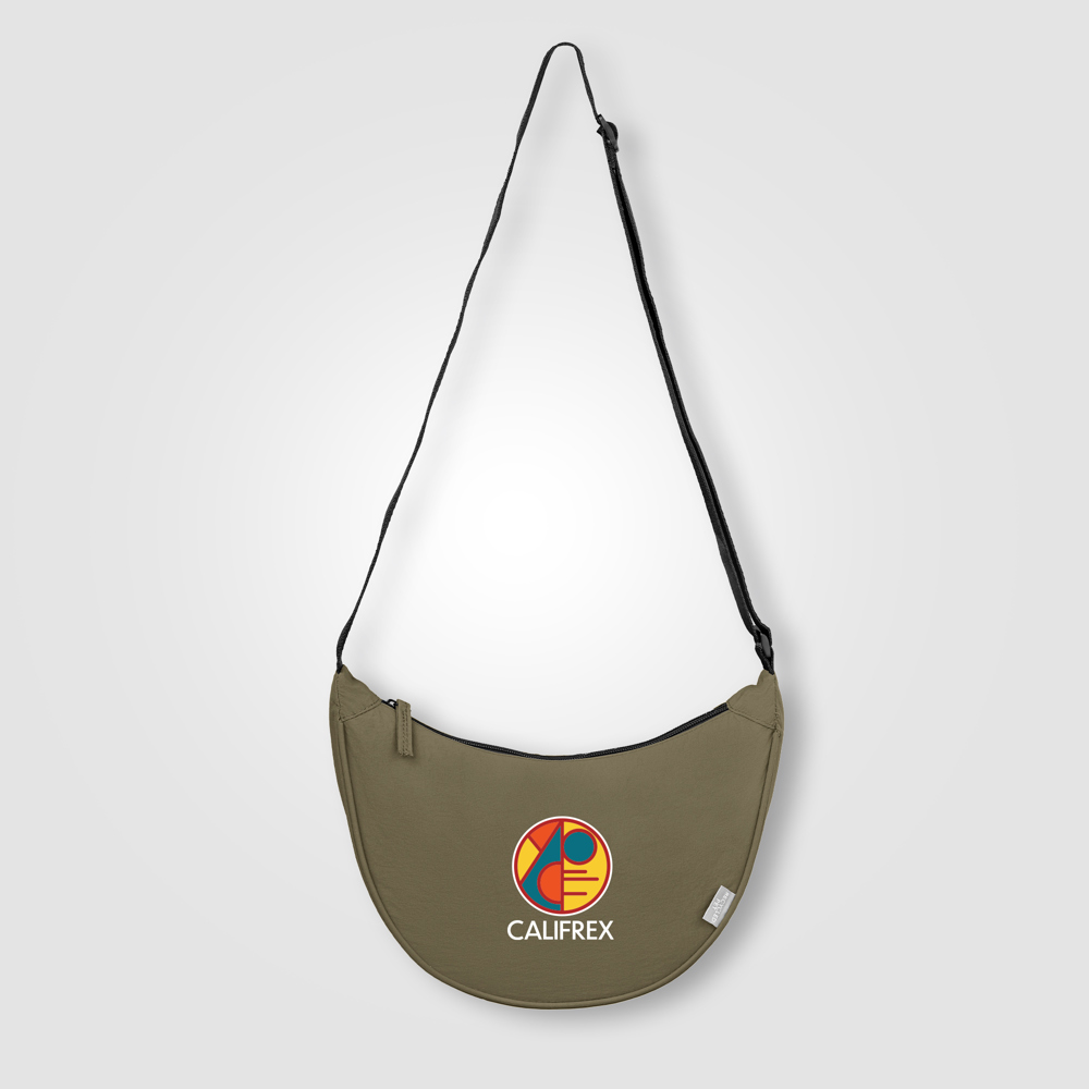 Lucca – Verstellbare Umhängetasche aus rPET-Nylon – 4.5 L - Dunkelgrün (#445A3E)